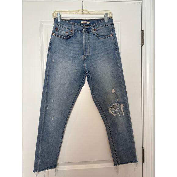 Levi’s Wedgie Skinny High Rise Distressed Jeans Raw Hem Women’s Size 29 - Picture 3 of 6